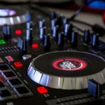 NUMARK  Mixtrack Platinum DJ Controller With Jog Wheel Display