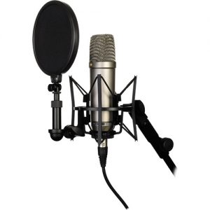 Rode NT1-A Large-Diaphragm Condenser Microphone (Single)