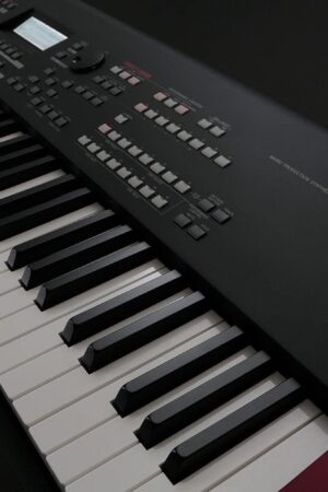Yamaha MOXF8 88-Key Synthesizer Workstation