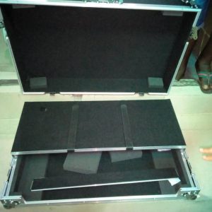 Pioneer ddj SZ2  DJ flight case