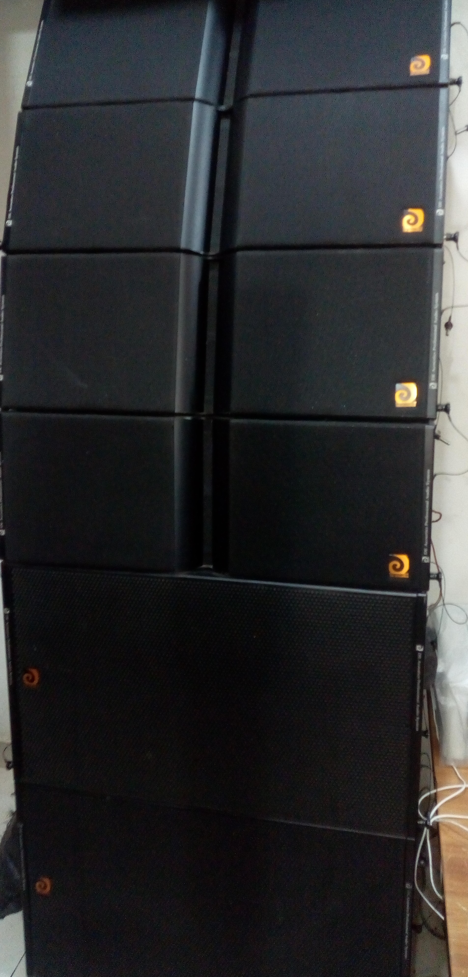 De acoustics HTL-3810 2x10inch 3way line array speaker