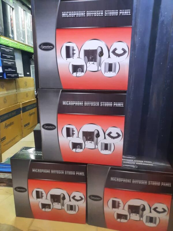 Signature vocal booth