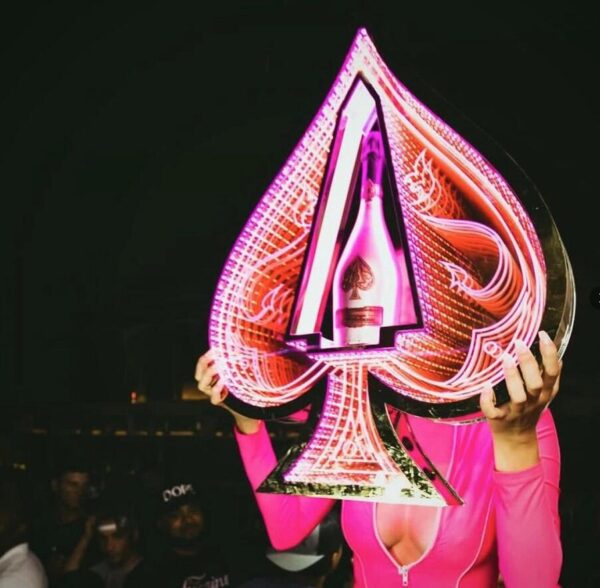 LED infinity illusion mirror.m