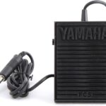 Yamaha FC5 Compact Sustain Pedal for Portable Keyboards, black