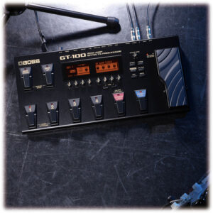 BOSS GT-100 Amp Effects Processor