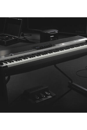 Yamaha CP1 88-Key Stage Piano