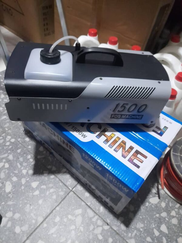LED 1500W Fog Machine.main.4