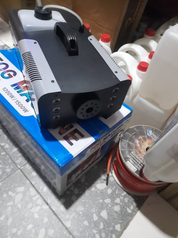 LED 1500W Fog Machine.main.5